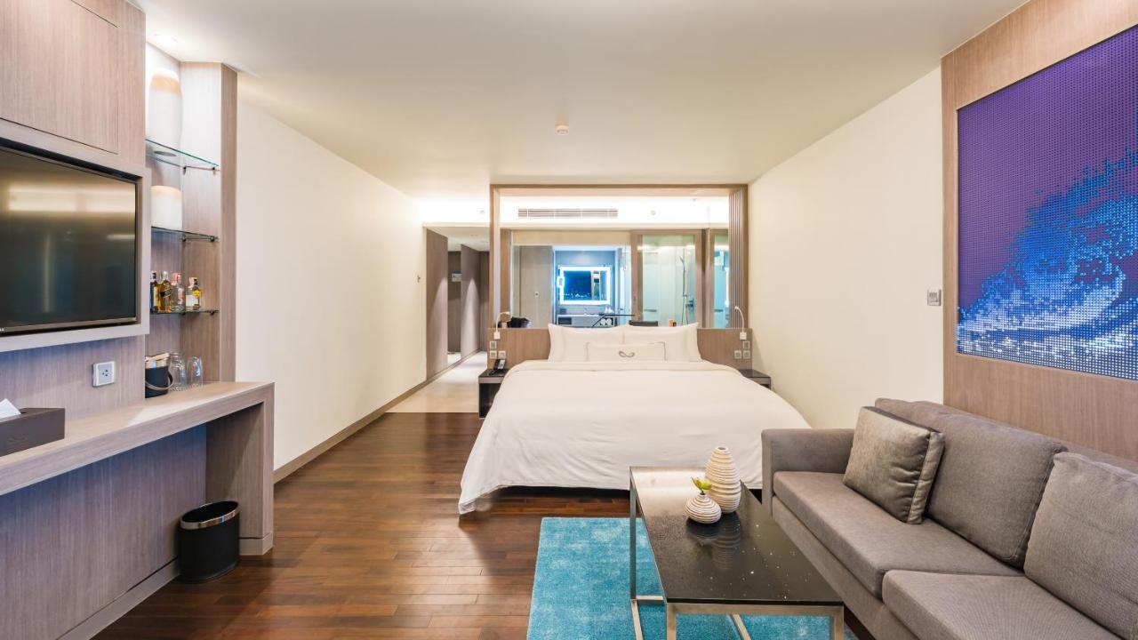 Oceanfront Beach Resort - Sha Extra Plus Patong Екстериор снимка