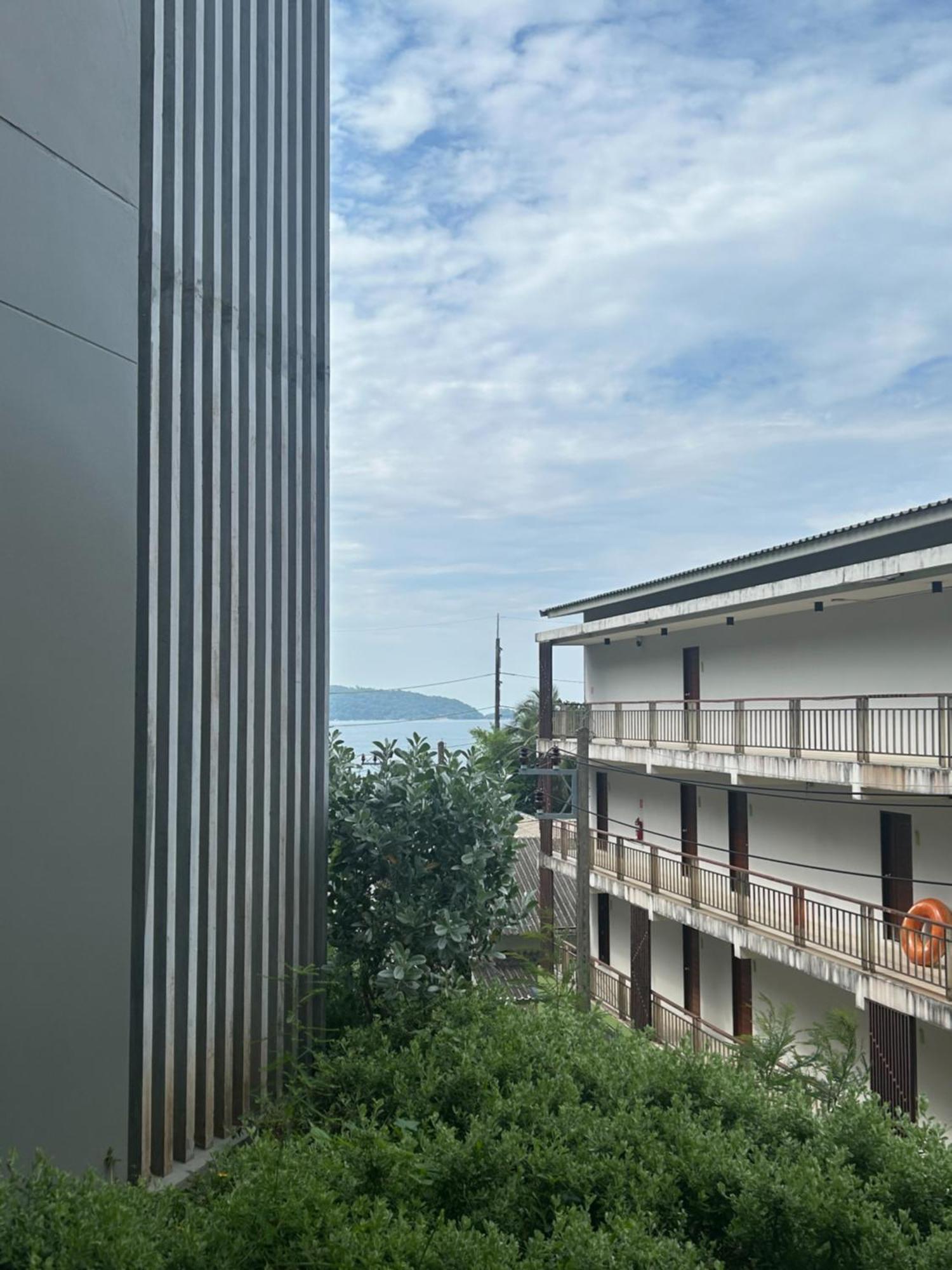 Oceanfront Beach Resort - Sha Extra Plus Patong Екстериор снимка View of the sea from the hotel